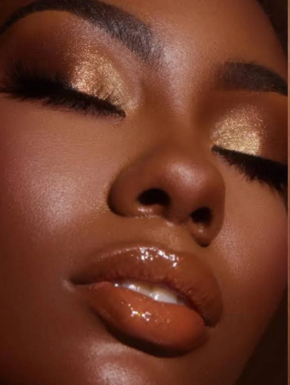 Natasha Denona The Golden Palette - Shimmering Gold Eyeshadow Collection